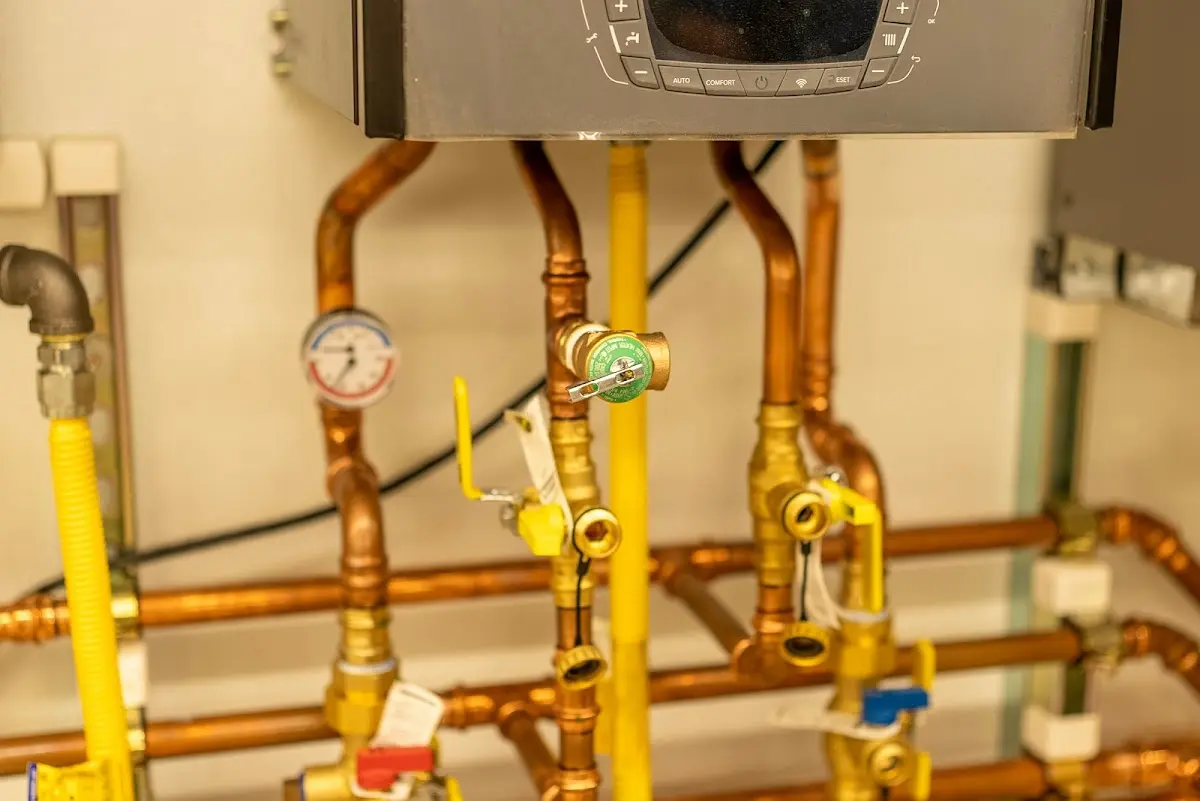 Licensed technician providing Sewer Cleanout for a homeowner in Pittsburg